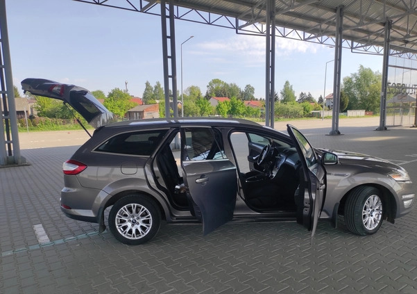 Ford Mondeo cena 31900 przebieg: 342000, rok produkcji 2012 z Tłuszcz małe 92